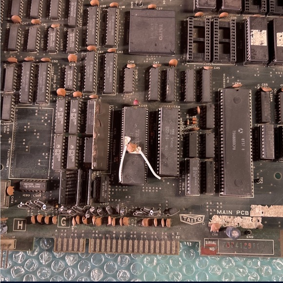 Unknown Taito - Operation Thunderbolt ? Arcade Game PCB Motherboard C15B - Picture 2 of 5